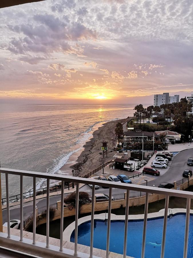 Beachfront Apartment Near Marbella Sitio de Calahonda Εξωτερικό φωτογραφία